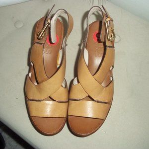 MICHAEL KORS SANDLES , SIZE 6 NEVER WORN